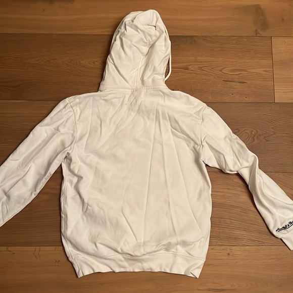 Mitchell & Ness Raptors Hoodie Limited Edition - Picture 2 of 3